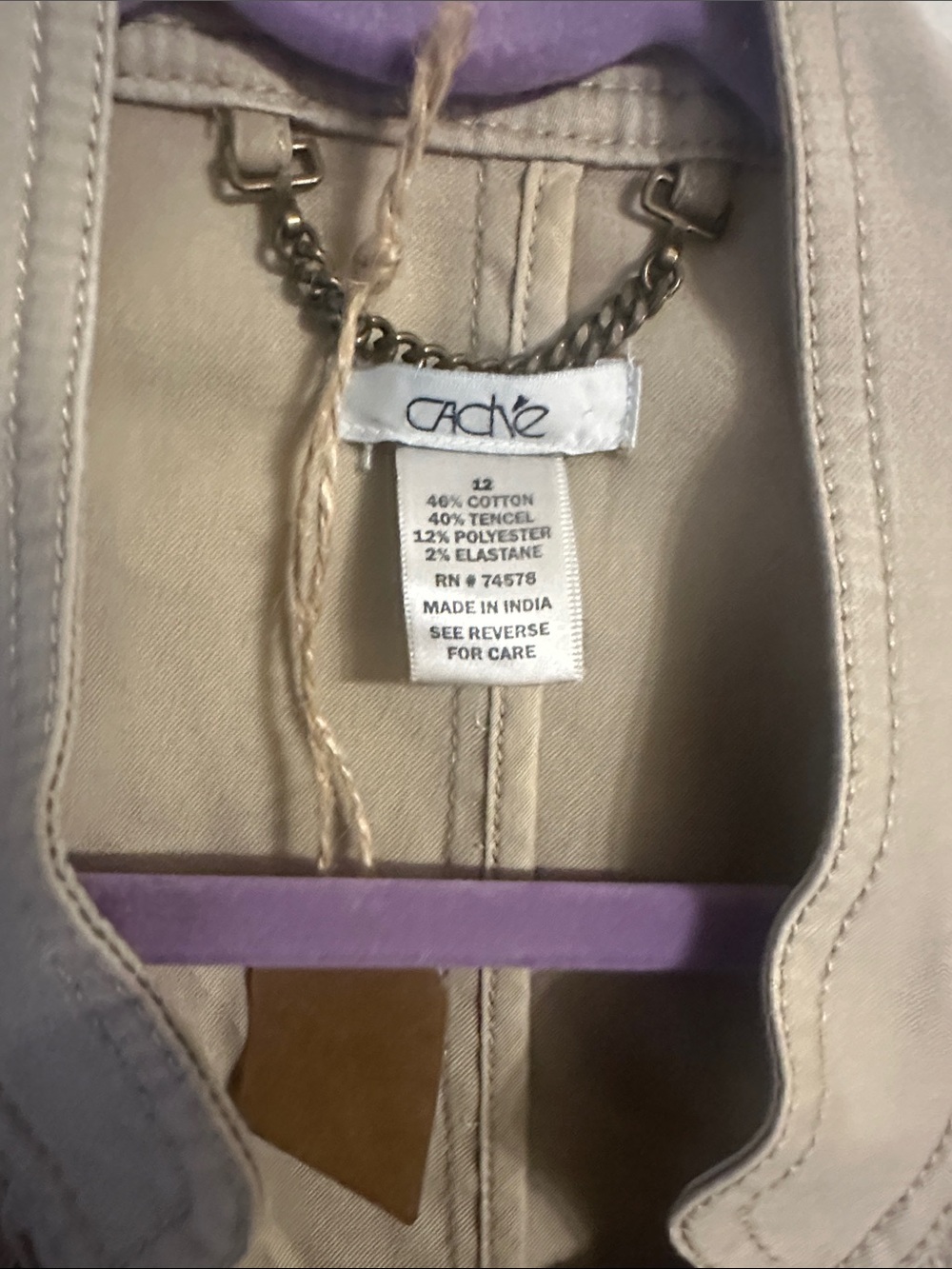 Cache neutral beige jacket with chain hanger detail